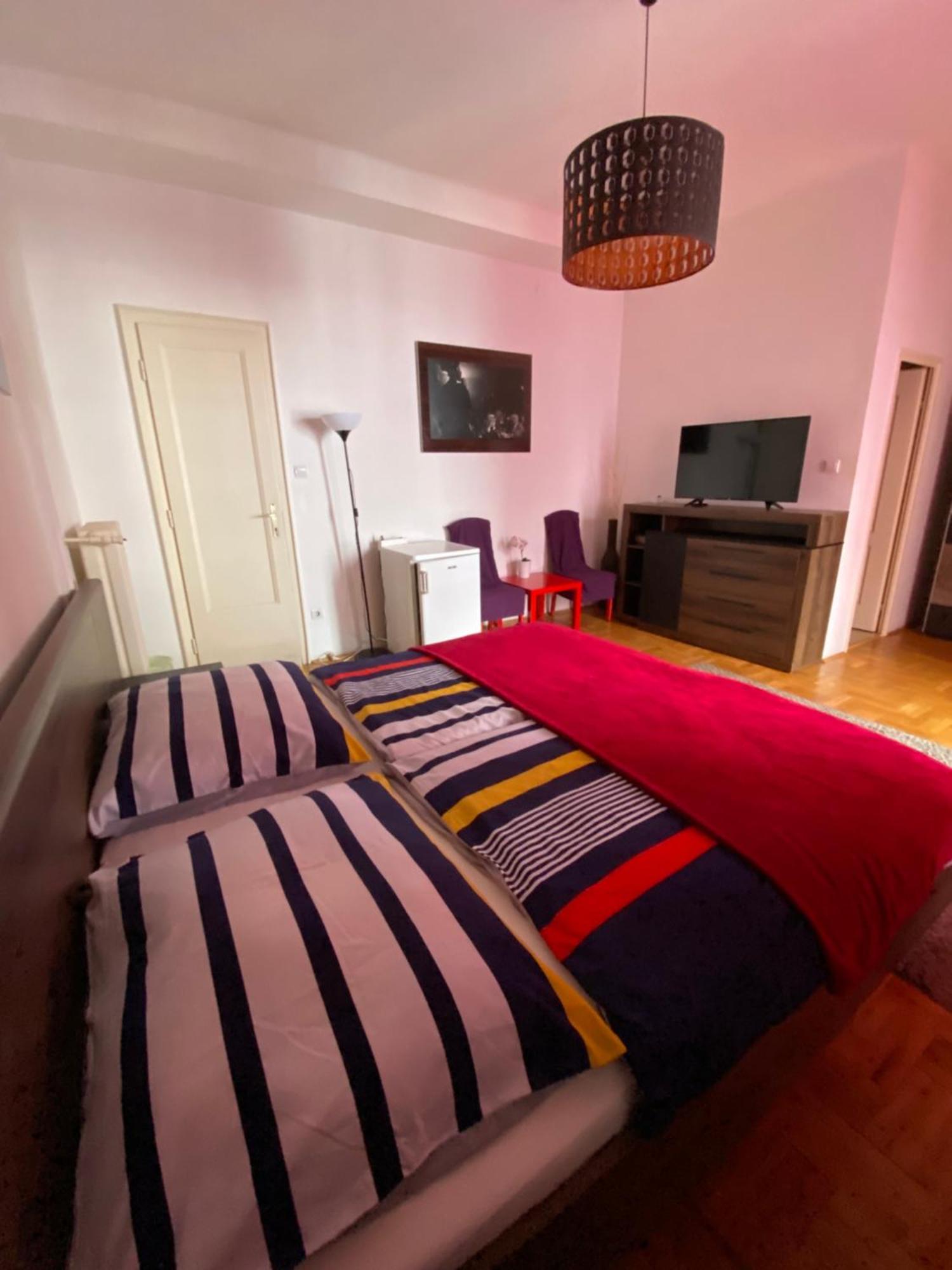 & And Center Apartamento *